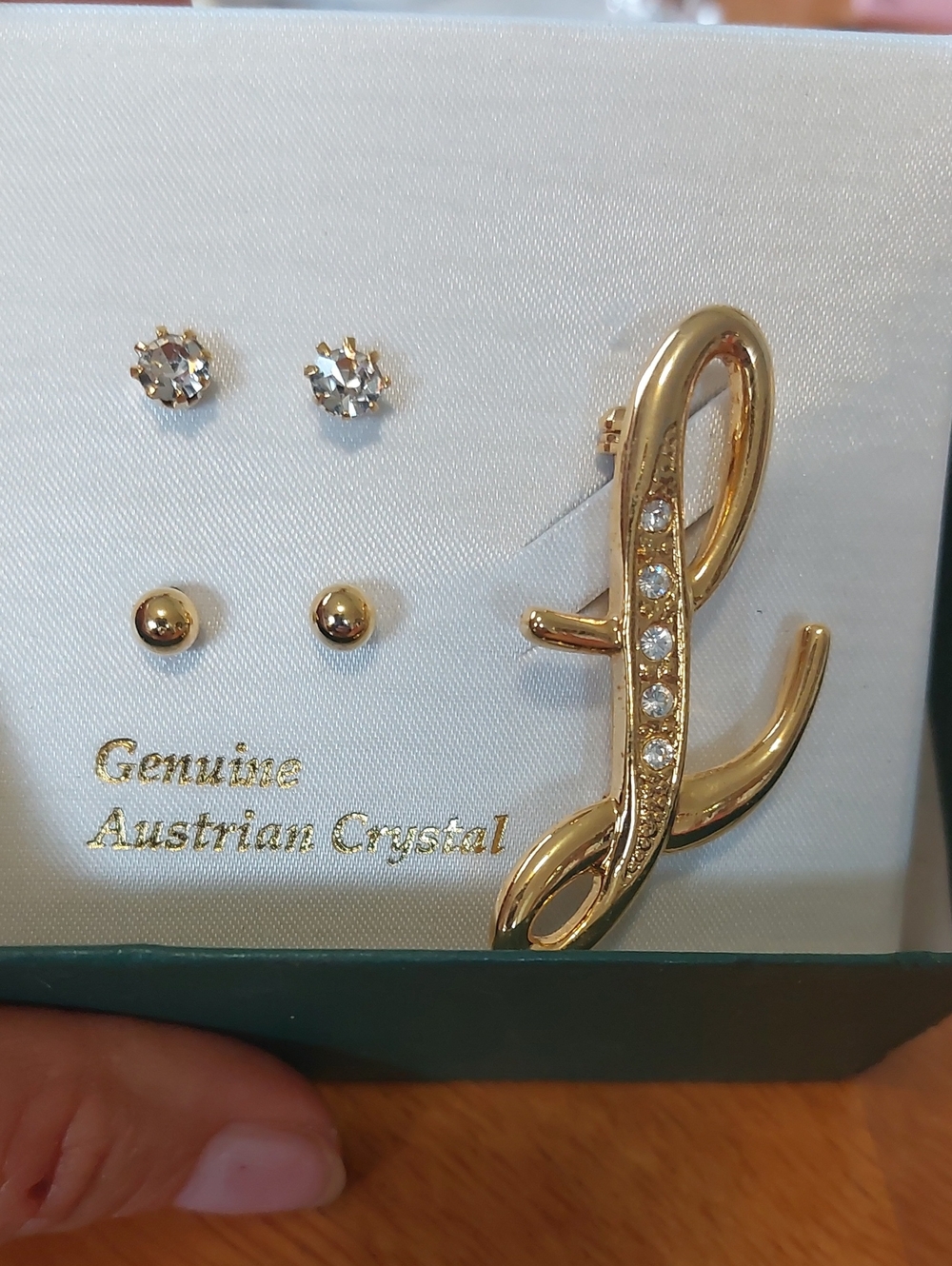 🩵3/$25 Vintage Initial L Brooch & Earrings Set Austrian Crystal Gold Tone